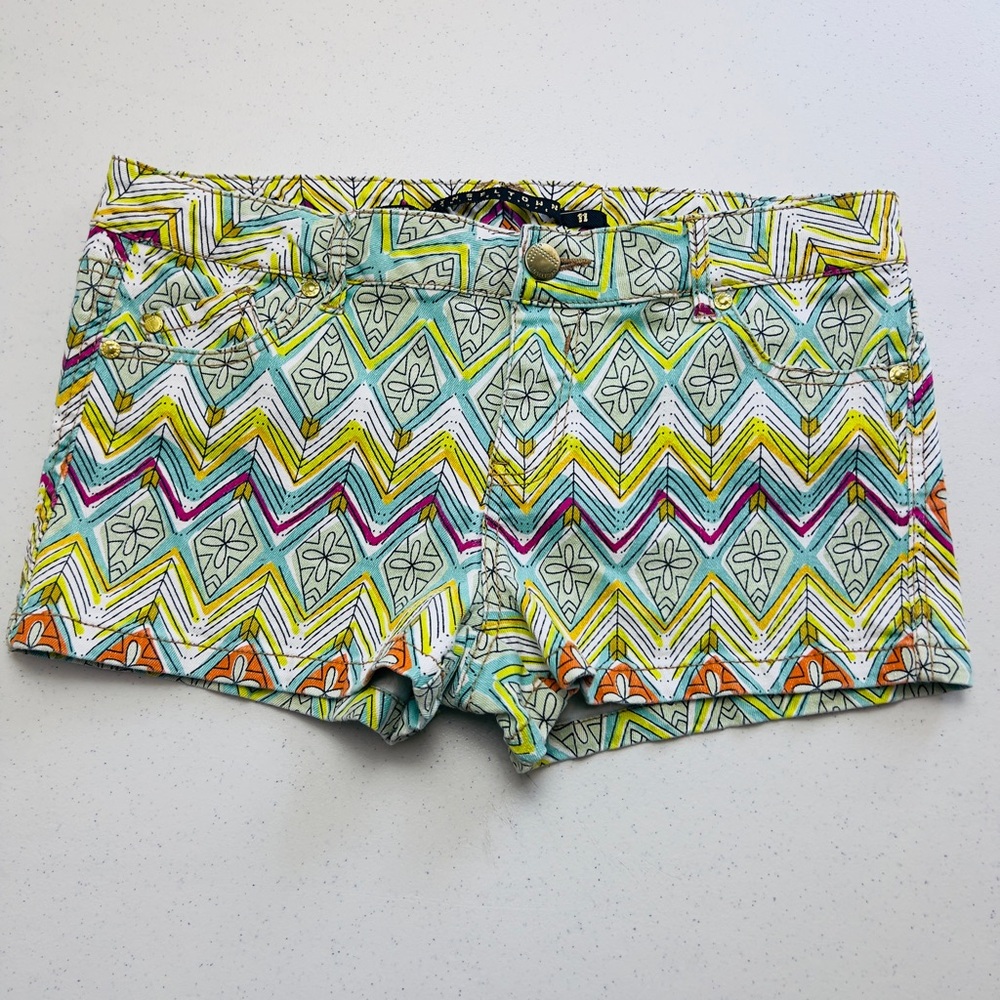 Tinseltown Shorts Womens Juniors Size 11 Multi Color Pattern Boho Festival